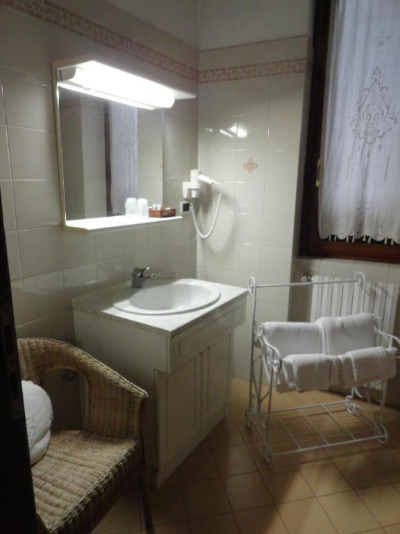 Albergo & Ristorante Selvatico Риванацано Стая снимка