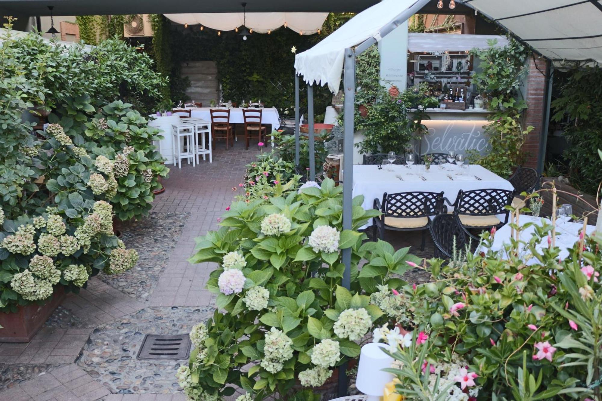 Albergo & Ristorante Selvatico Риванацано Екстериор снимка